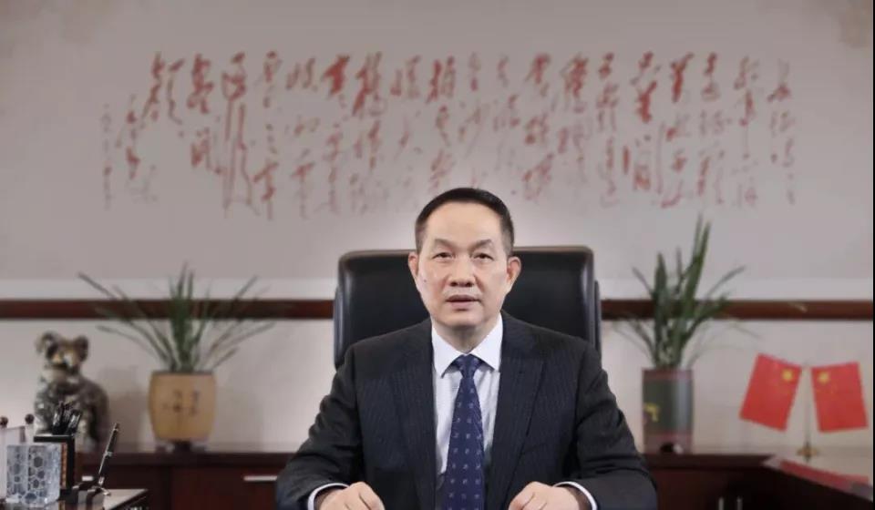 求實拓新謀人才，通變改革興業態